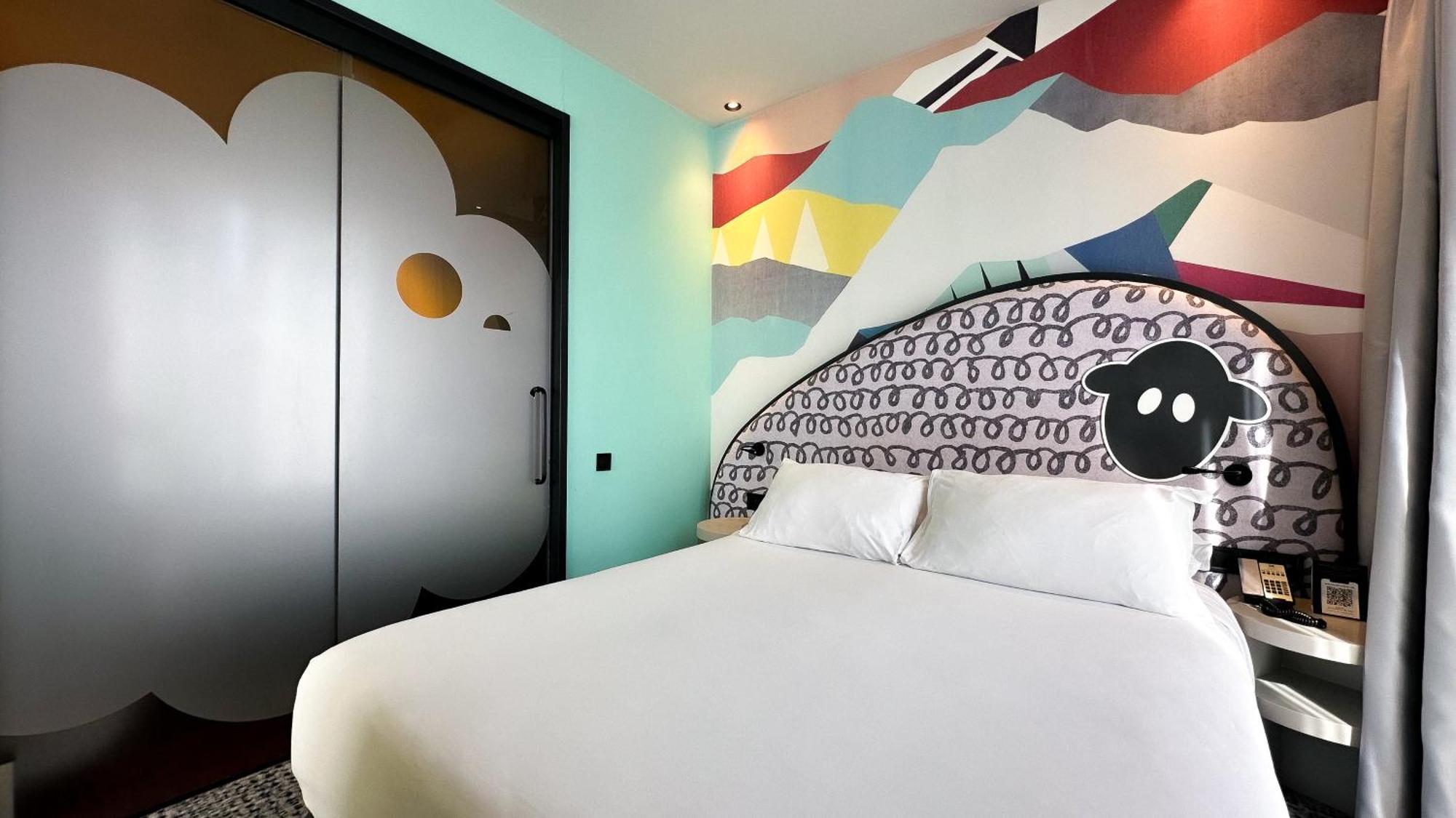 Hotel ibis Styles Tbilisi Center Extérieur photo